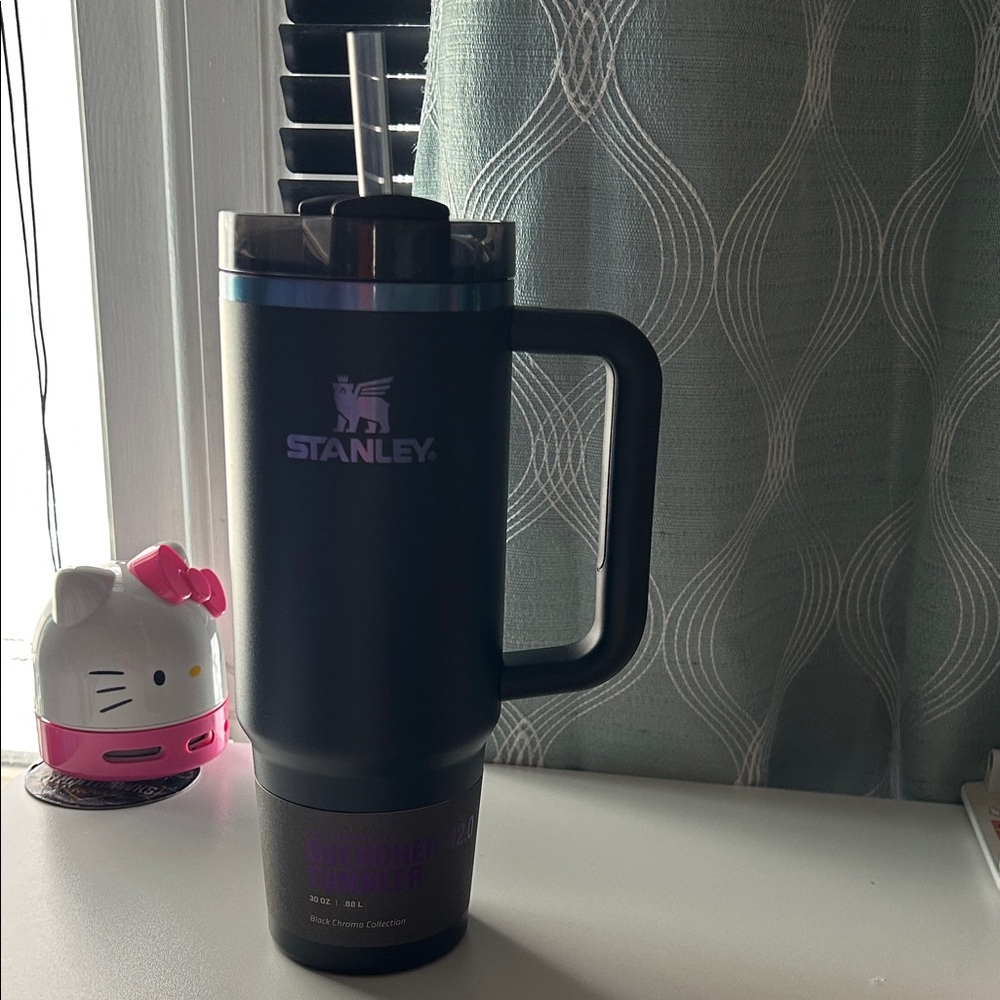 Stanley Matte Black Travel Mug with Handle